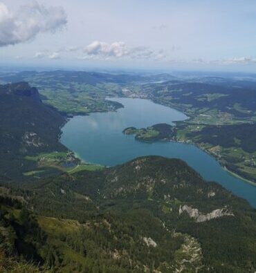 Ausztria
